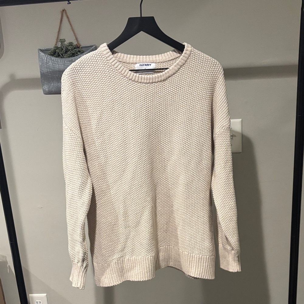 Old Navy Cream Textured Crewneck Sweater